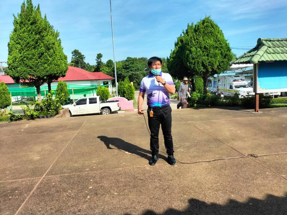 เข้าแถวประชุมชี้แจงเกี่ยวกับแนวทางการปฏิบัติงานประจำสัปดาห์